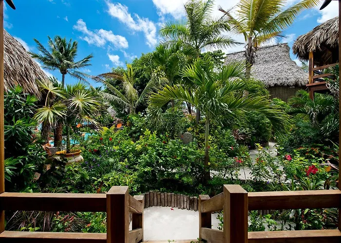 Ramon's Village Resort 4*